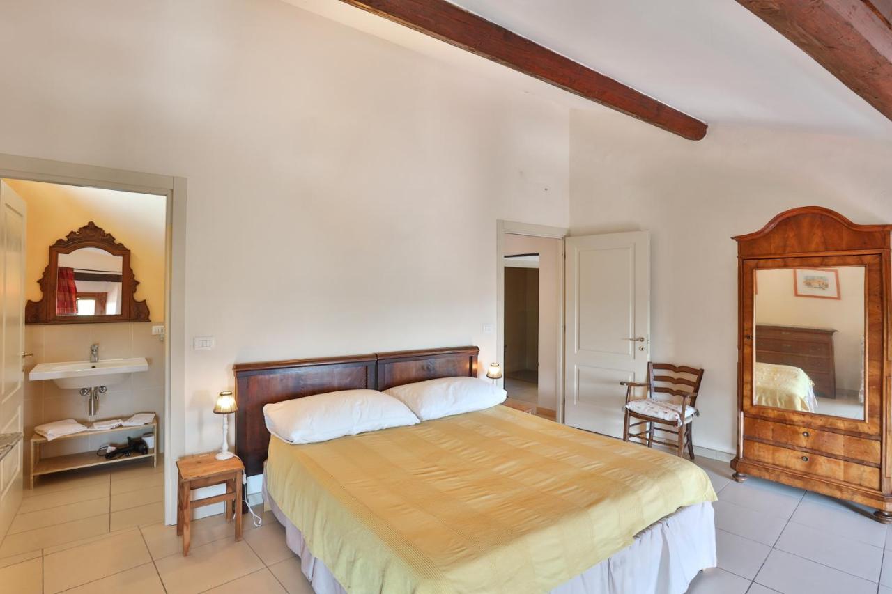 Villa Pesce, Mombaruzzo Bagian luar foto