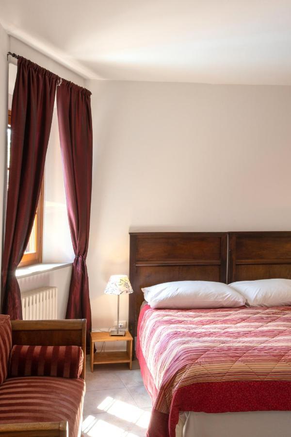 Villa Pesce, Mombaruzzo Bagian luar foto