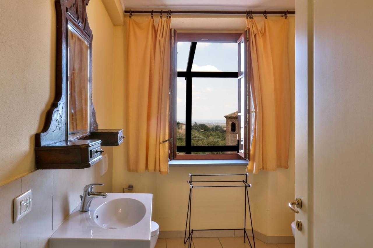 Villa Pesce, Mombaruzzo Bagian luar foto