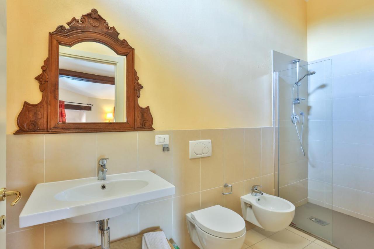 Villa Pesce, Mombaruzzo Bagian luar foto