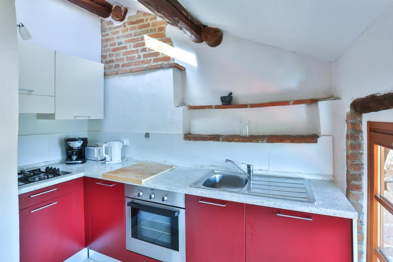 Villa Pesce, Mombaruzzo Bagian luar foto