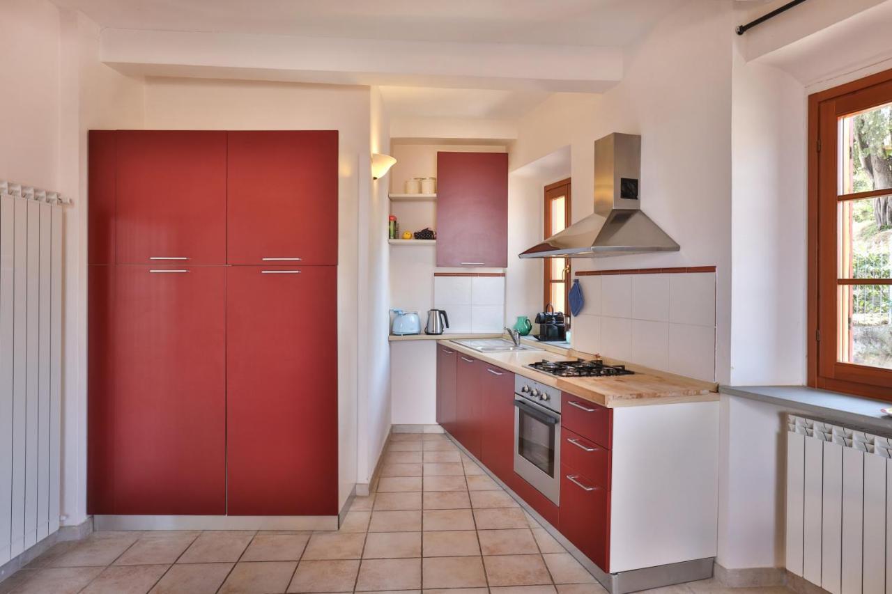 Villa Pesce, Mombaruzzo Bagian luar foto